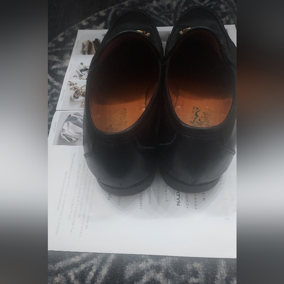 Salvatore Ferragamo Black and Gold Loafers with Signature Hardware. - Picture 4 of 9